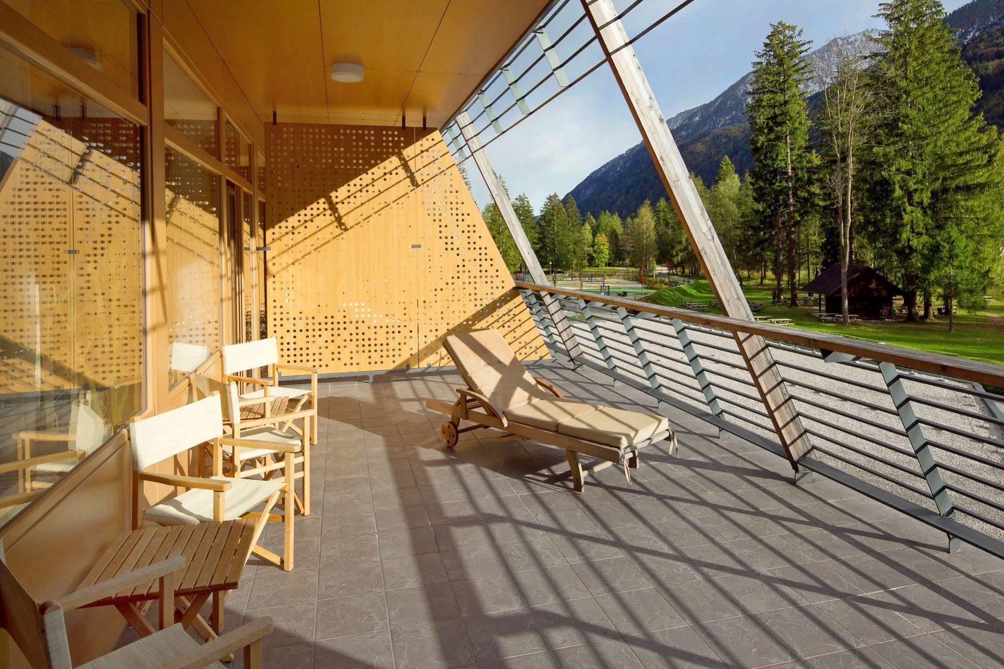 Spik Hotel
